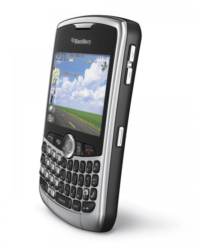 blackberry curve 8330